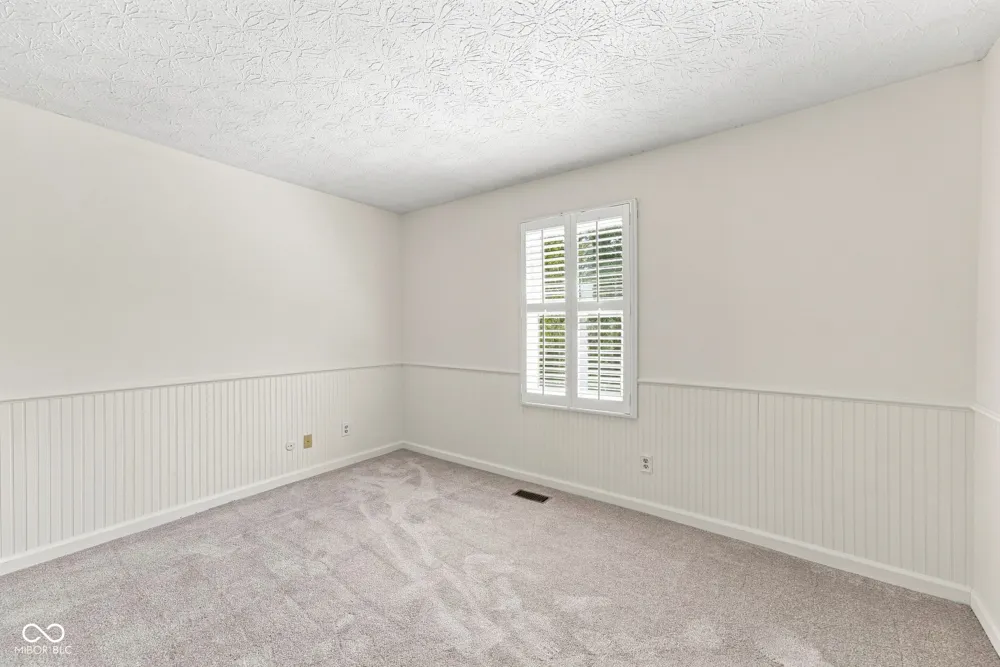 10165 Partridge Carmel, IN 46033