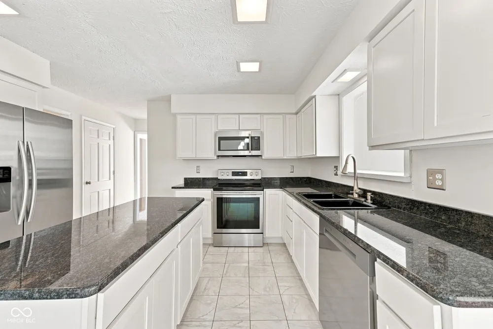 10165 Partridge Carmel, IN 46033