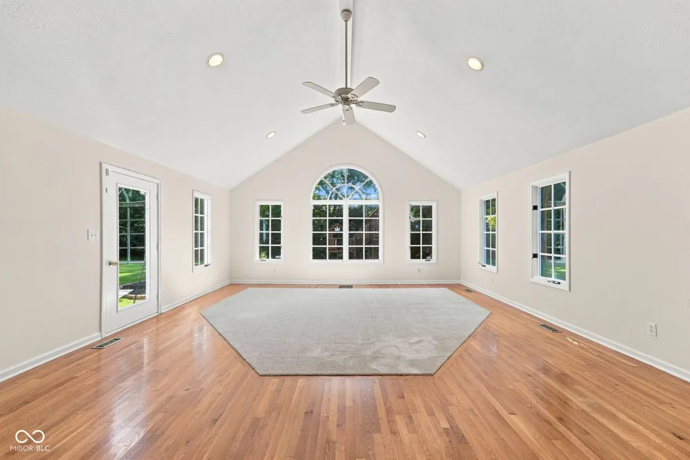 10165 Partridge Carmel, IN 46033