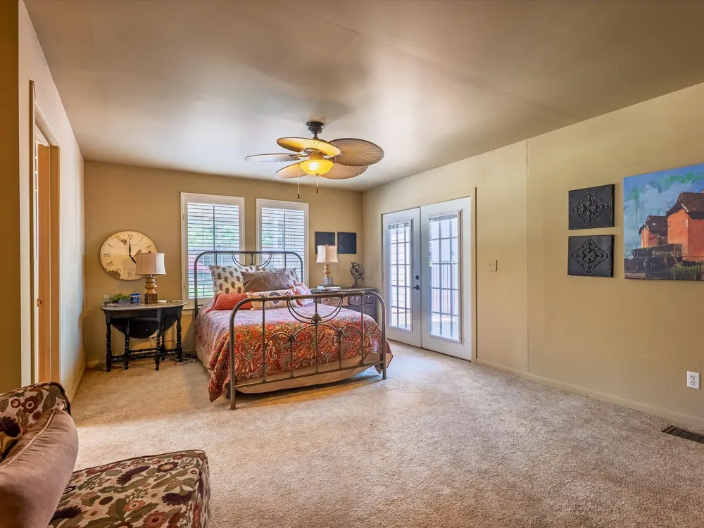 1637 Cedar Crest Loop Possum Kingdom Lake, TX 76449