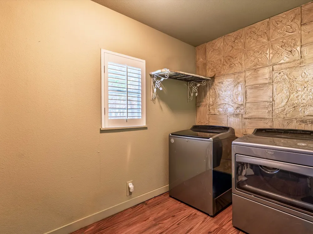 1637 Cedar Crest Loop Possum Kingdom Lake, TX 76449