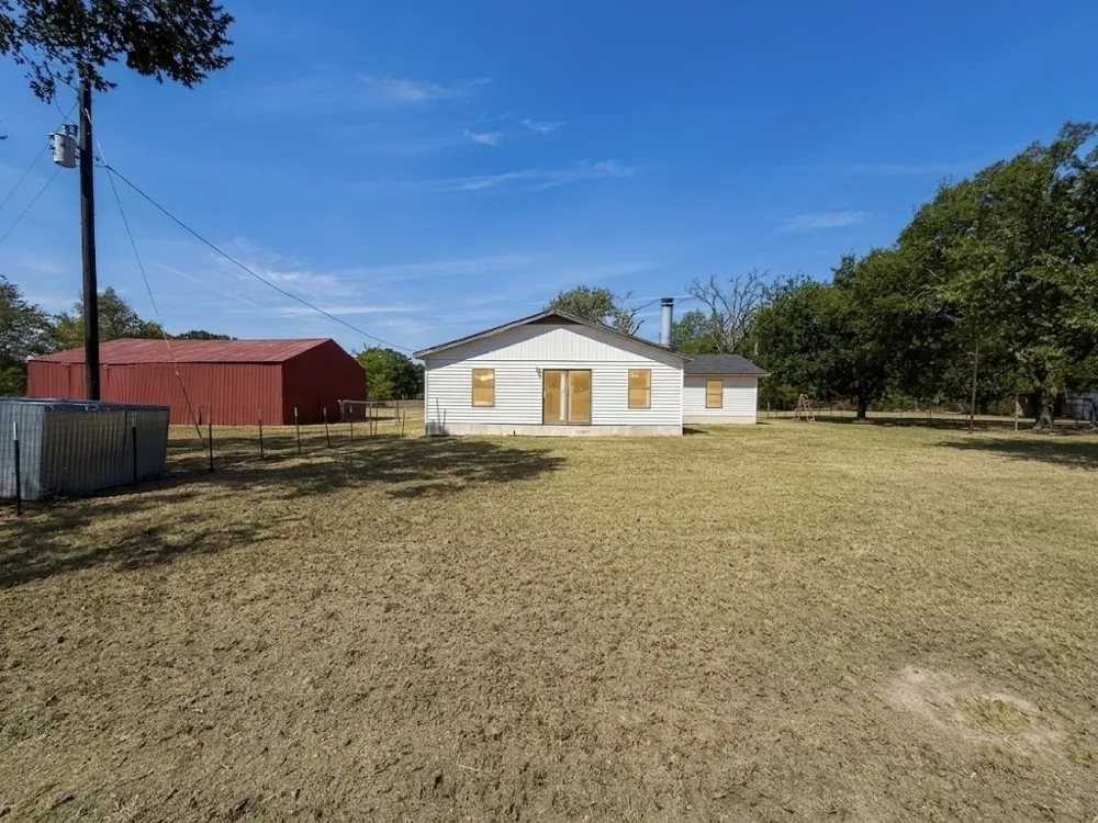 32951 Fm 47 Mabank, TX 75147