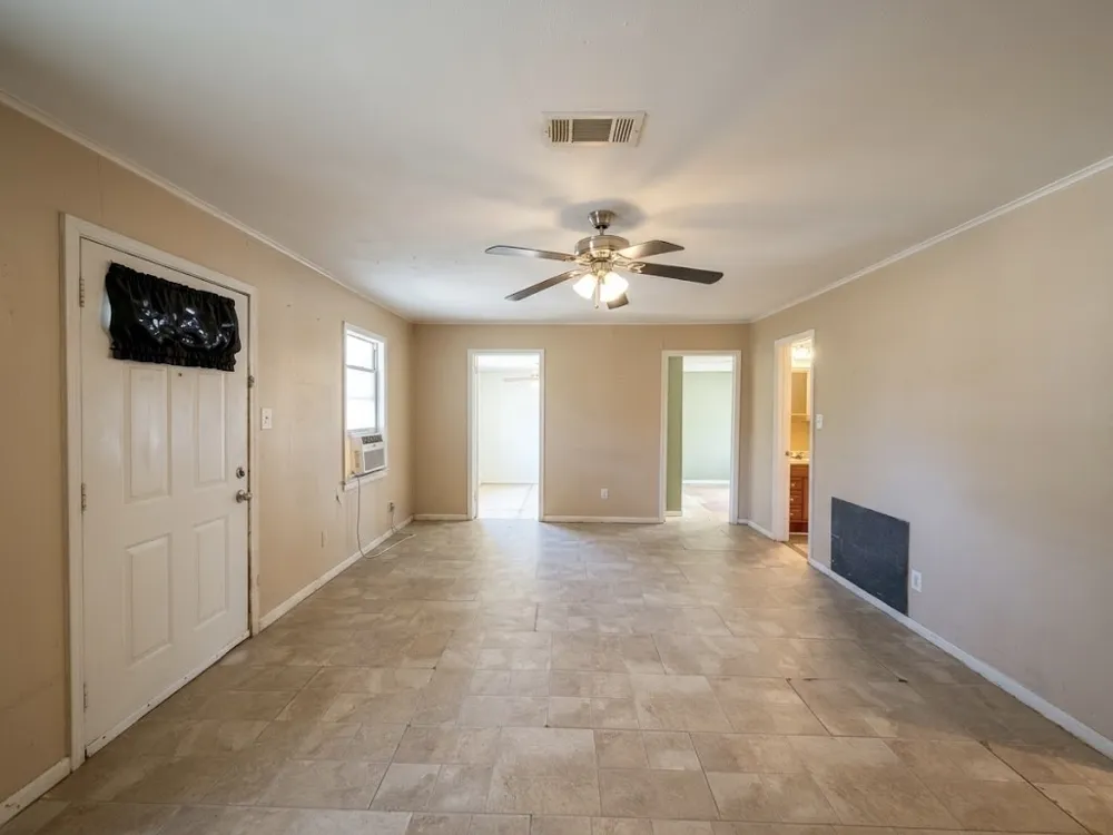 32951 Fm 47 Mabank, TX 75147