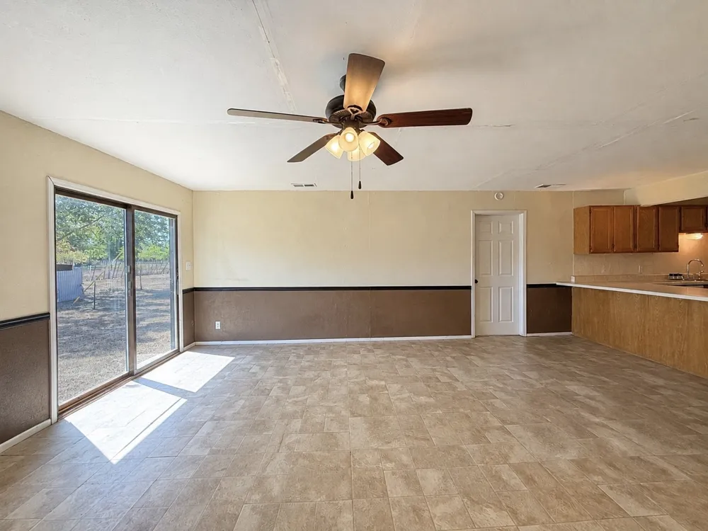32951 Fm 47 Mabank, TX 75147
