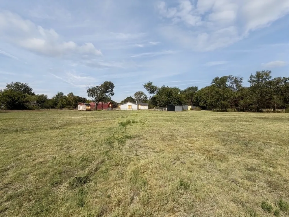 32951 Fm 47 Mabank, TX 75147