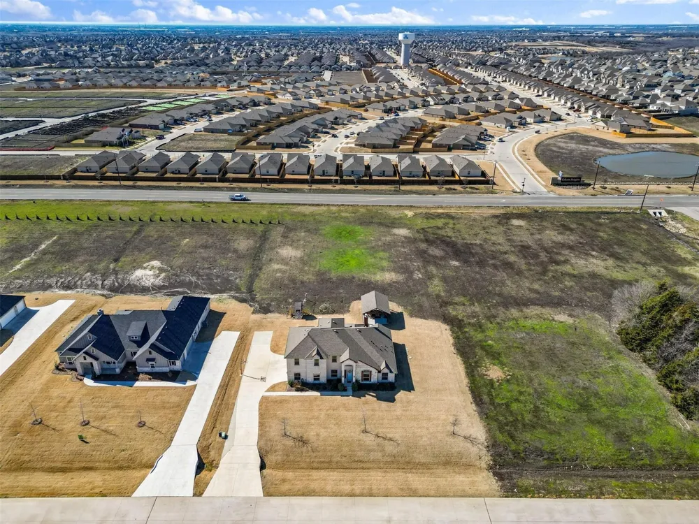 1133 Barrix Drive Forney, TX 75126