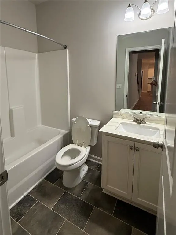 279 Greystone Court Winder, GA 30680