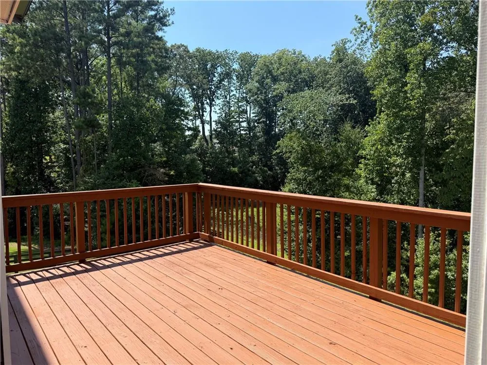 279 Greystone Court Winder, GA 30680