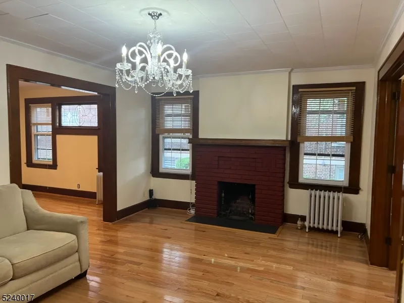 58 Park Ave Bloomfield, NJ 07003
