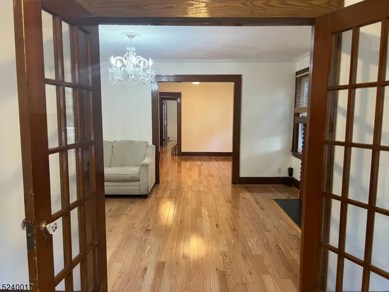 58 Park Ave Bloomfield, NJ 07003