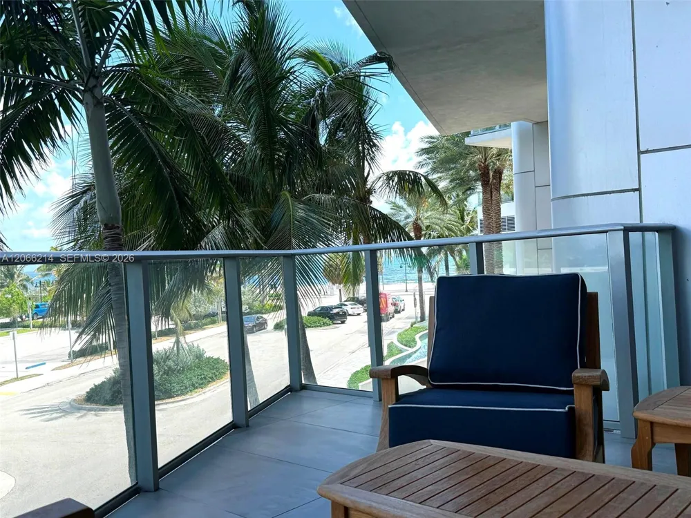 701 Fort Lauderdale Blvd #214 Fort Lauderdale, FL 33304