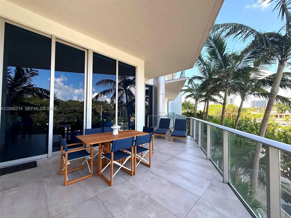 701 Fort Lauderdale Blvd #214 Fort Lauderdale, FL 33304