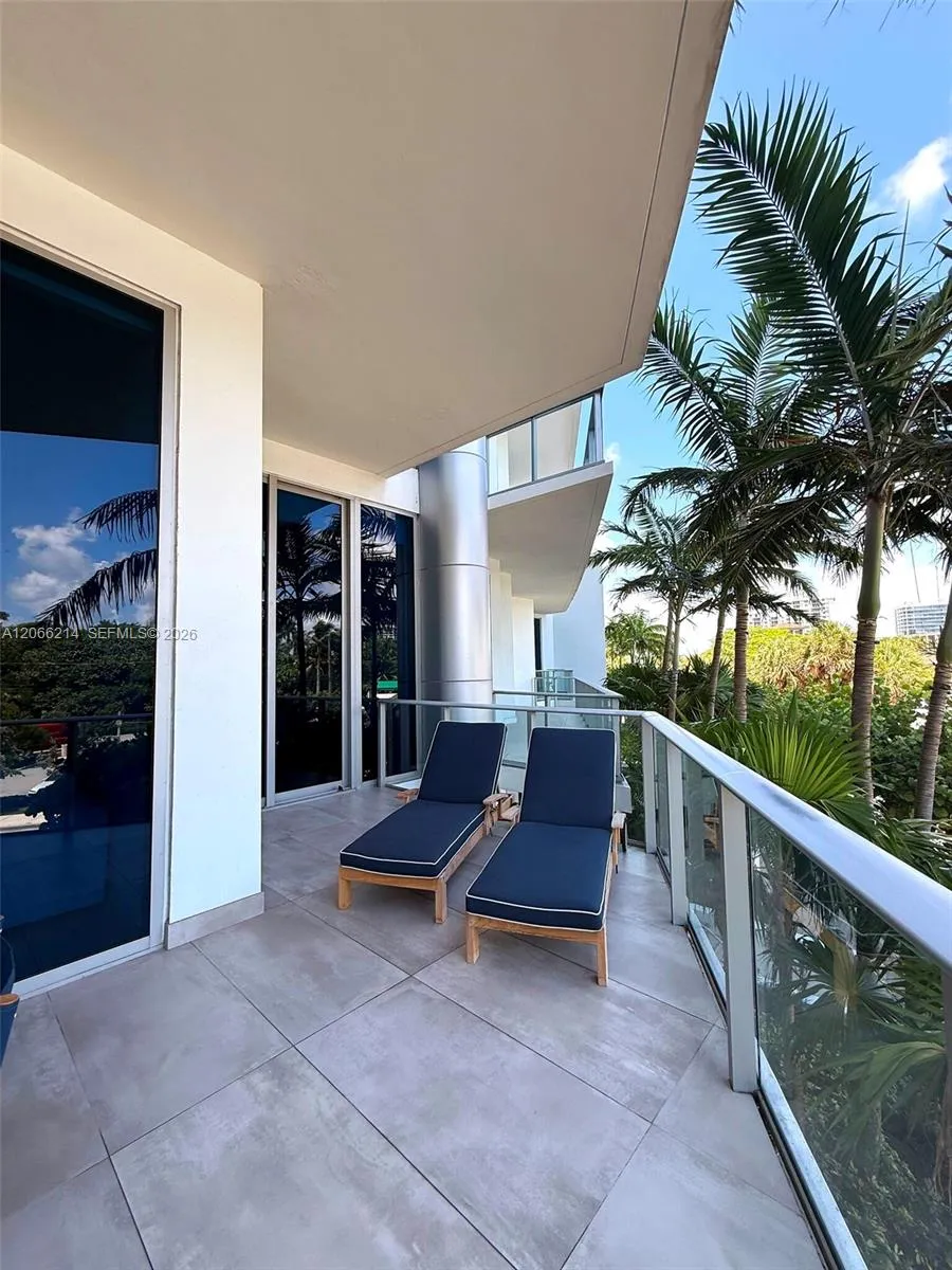 701 Fort Lauderdale Blvd #214 Fort Lauderdale, FL 33304