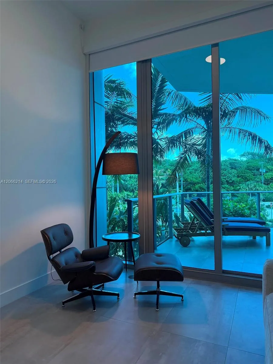 701 Fort Lauderdale Blvd #214 Fort Lauderdale, FL 33304