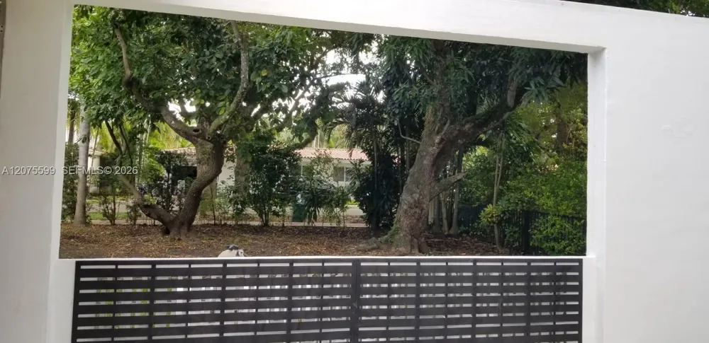 Address Not Shown Coral Gables, FL 33143
