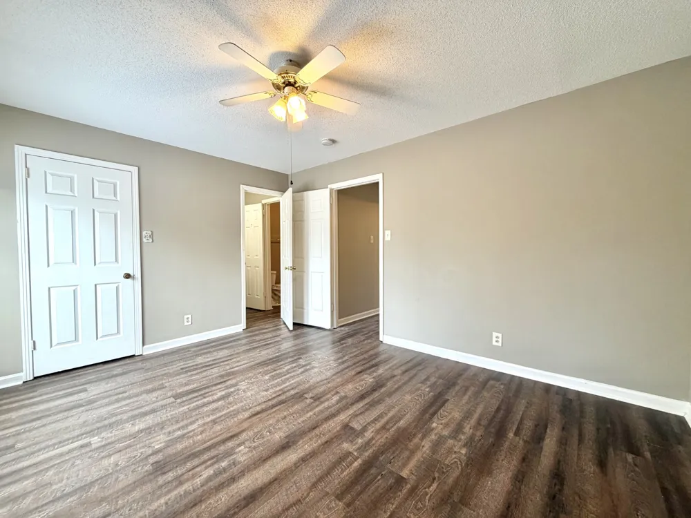 2108 Ashland City Rd #A Clarksville, TN 37043