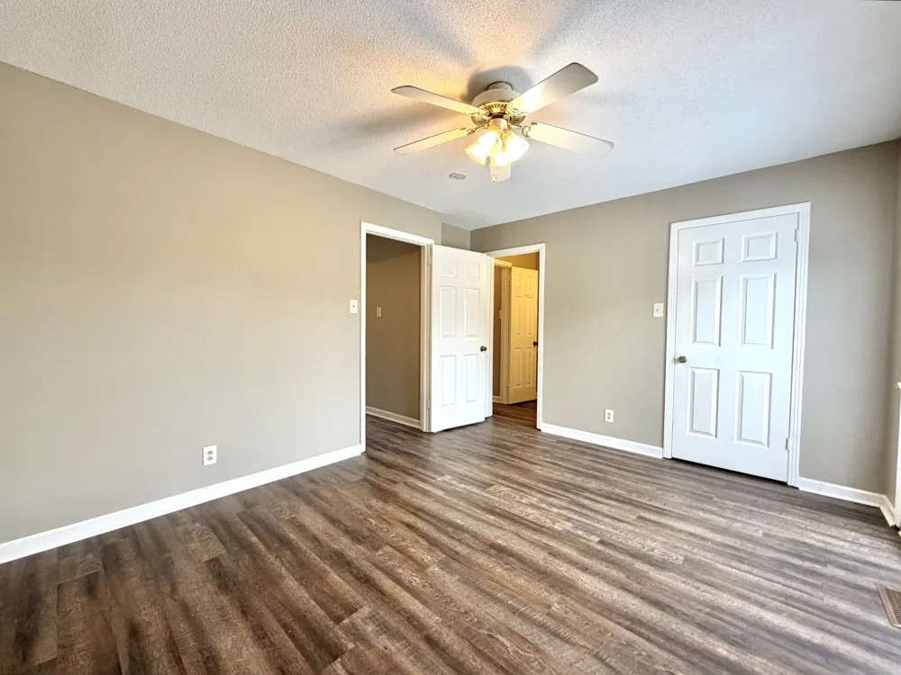 2108 Ashland City Rd #A Clarksville, TN 37043