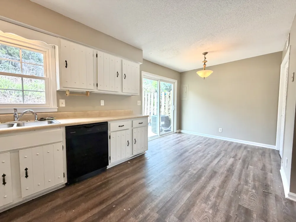 2108 Ashland City Rd #A Clarksville, TN 37043