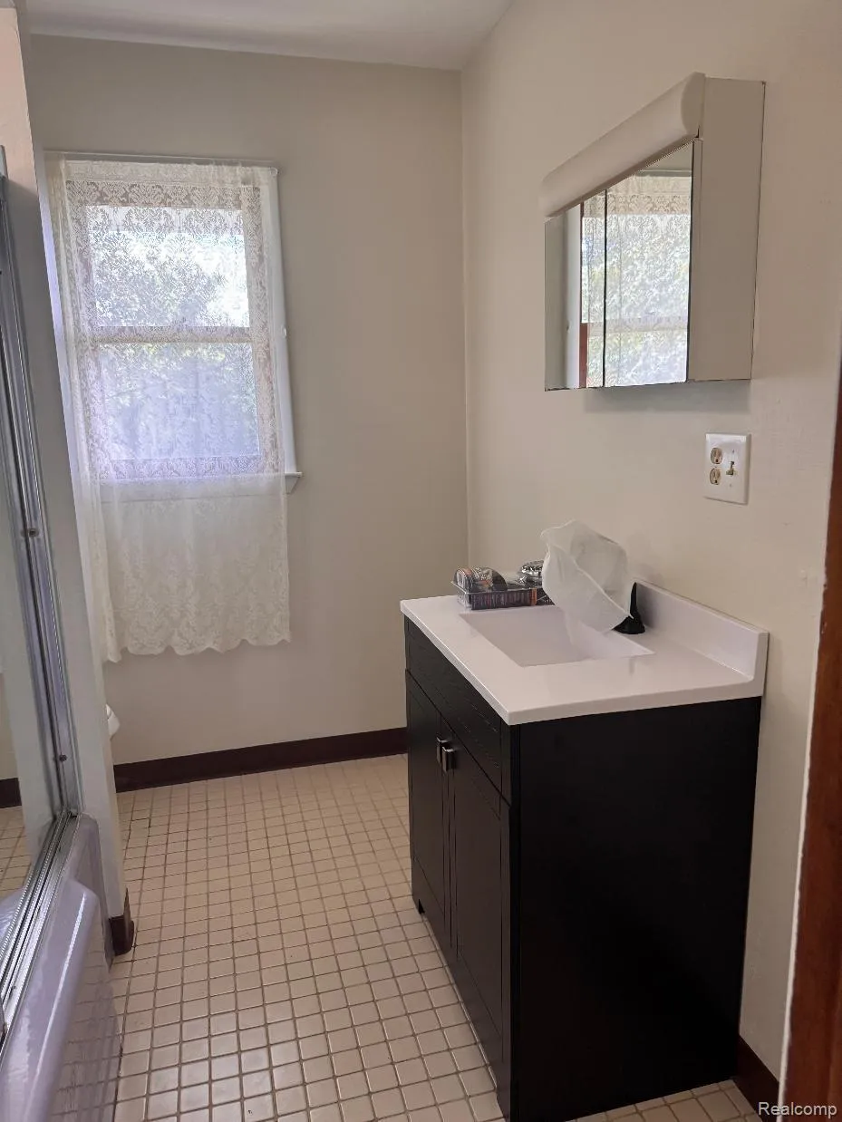 Address Not Shown Marathon Township, MI 48464