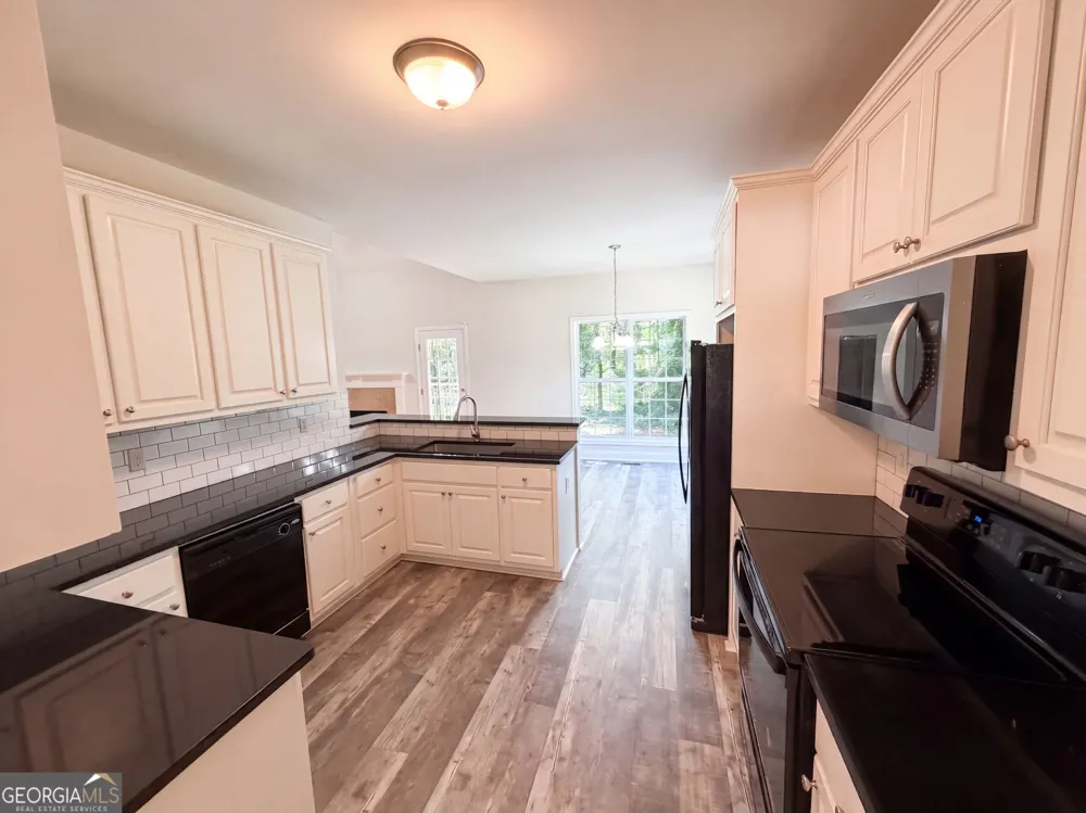 95 Woods WAY Jefferson, GA 30549