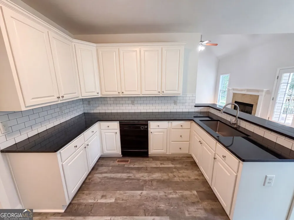 95 Woods WAY Jefferson, GA 30549