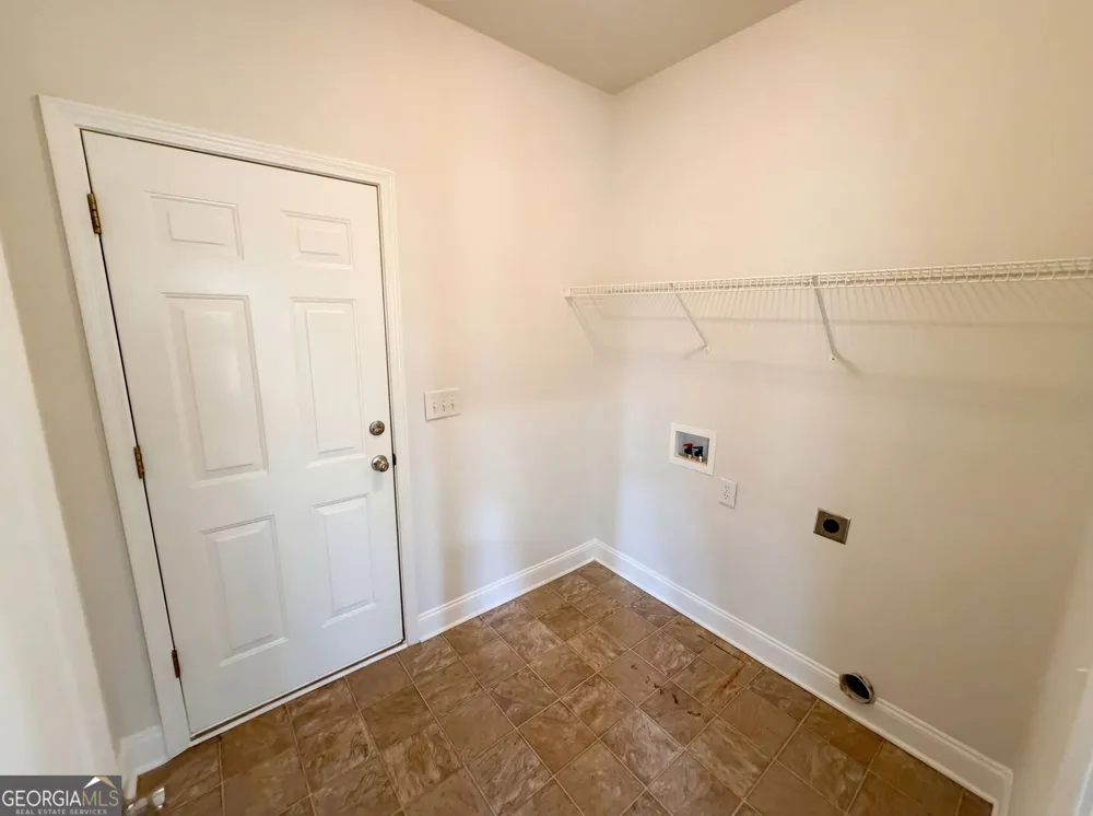95 Woods WAY Jefferson, GA 30549