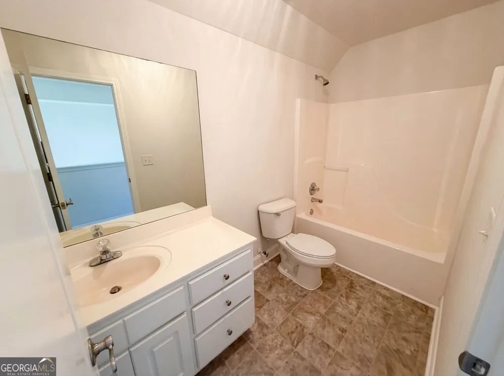 95 Woods WAY Jefferson, GA 30549