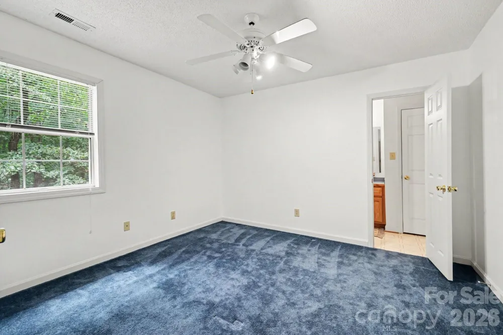 7944 Woodhill Cove Lane Denver, NC 28037