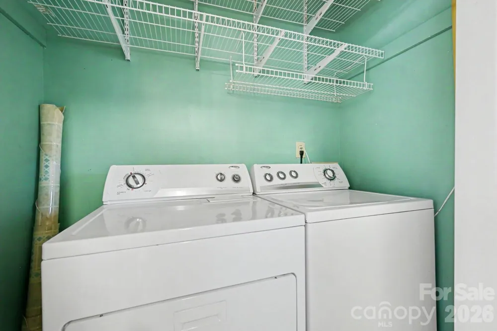 7944 Woodhill Cove Lane Denver, NC 28037