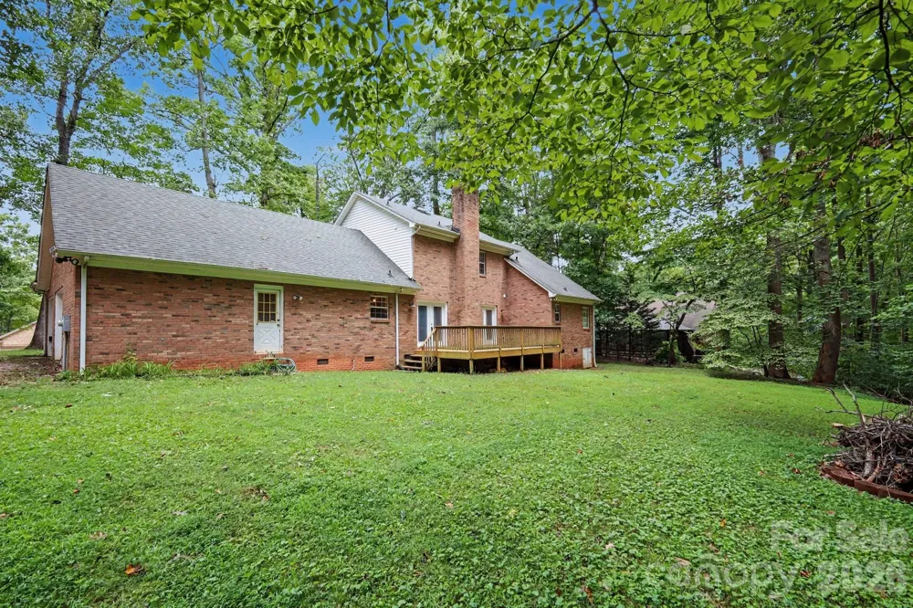 7944 Woodhill Cove Lane Denver, NC 28037