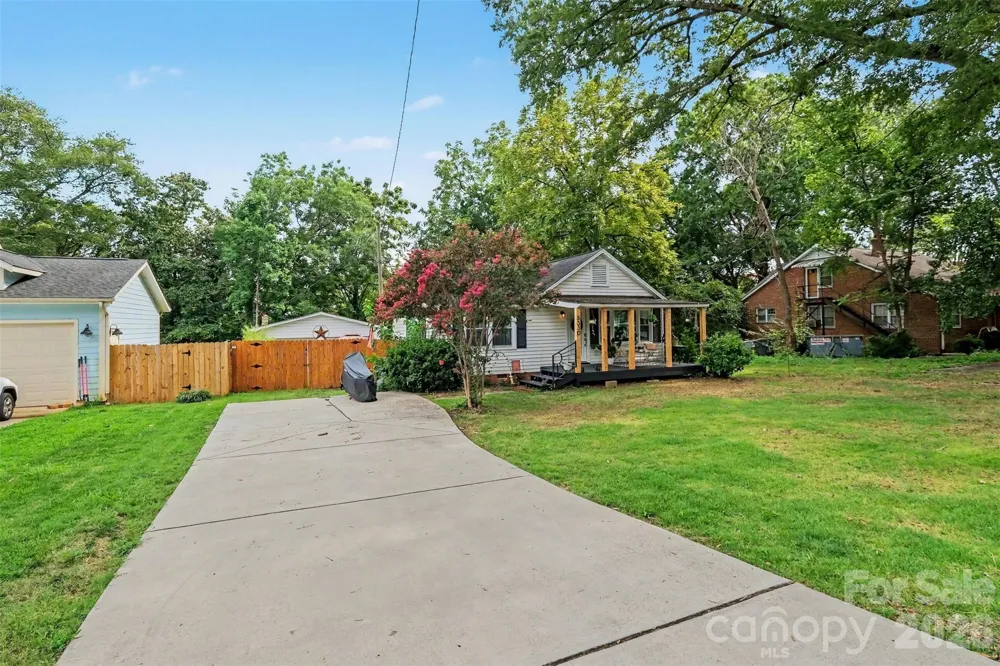 3330 Benard Avenue Charlotte, NC 28206