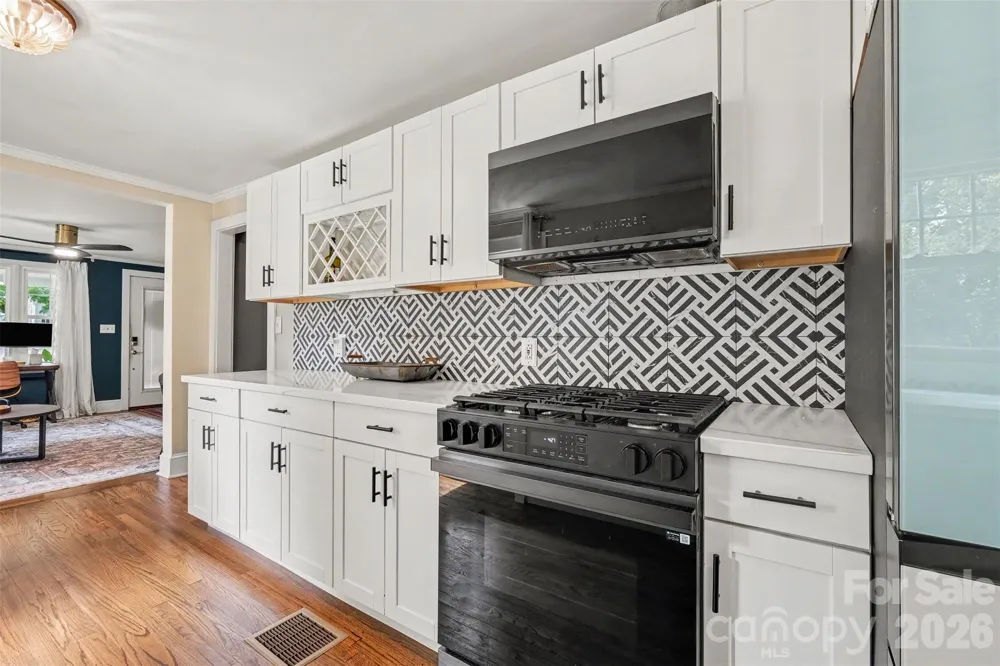 3330 Benard Avenue Charlotte, NC 28206