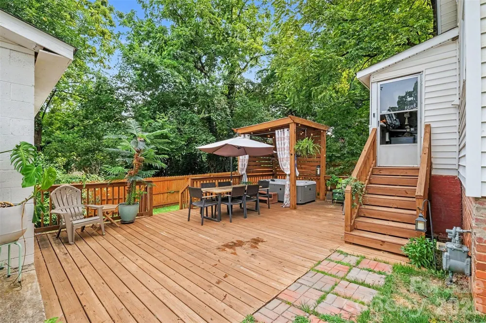 3330 Benard Avenue Charlotte, NC 28206
