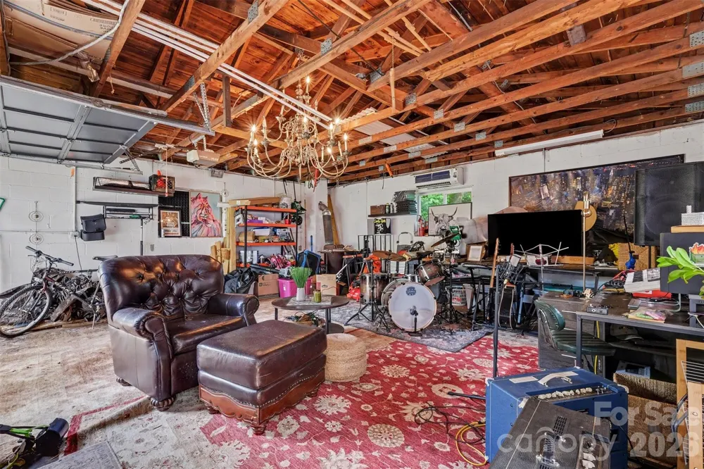 3330 Benard Avenue Charlotte, NC 28206