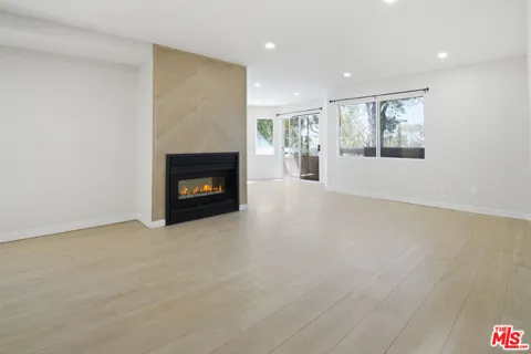 19863 Sandpiper Place