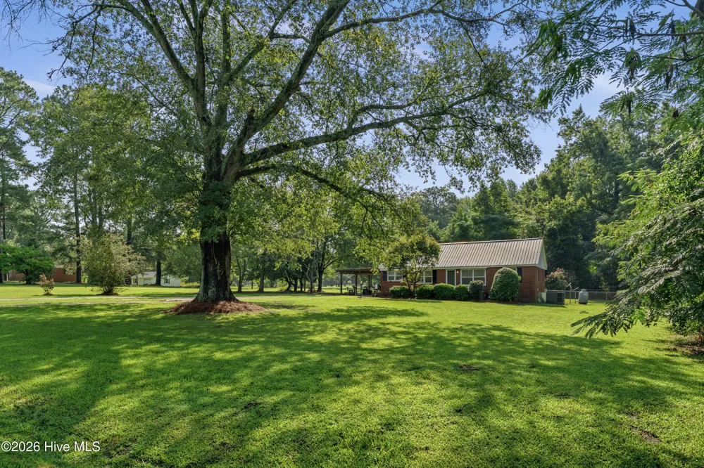 3001 S Nc 11 Highway Teachey, NC 28464