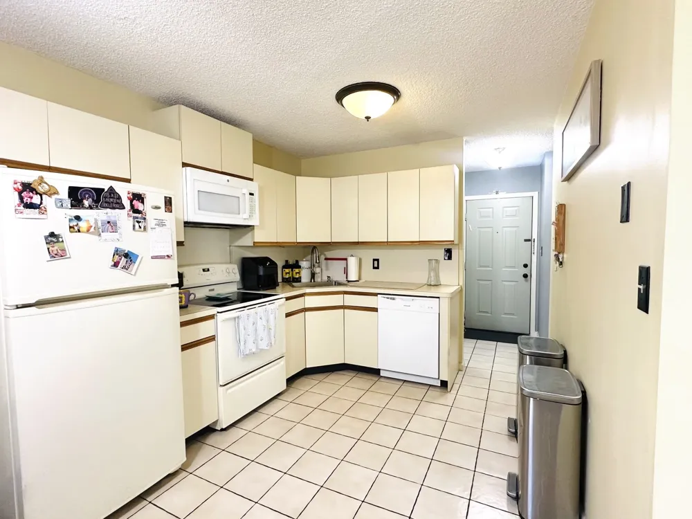 53 WEST 48TH ST Bayonne, NJ 07002