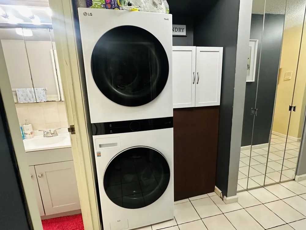53 WEST 48TH ST Bayonne, NJ 07002
