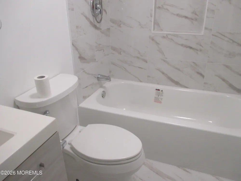 139 Farrington Court #B Lakewood, NJ 08701