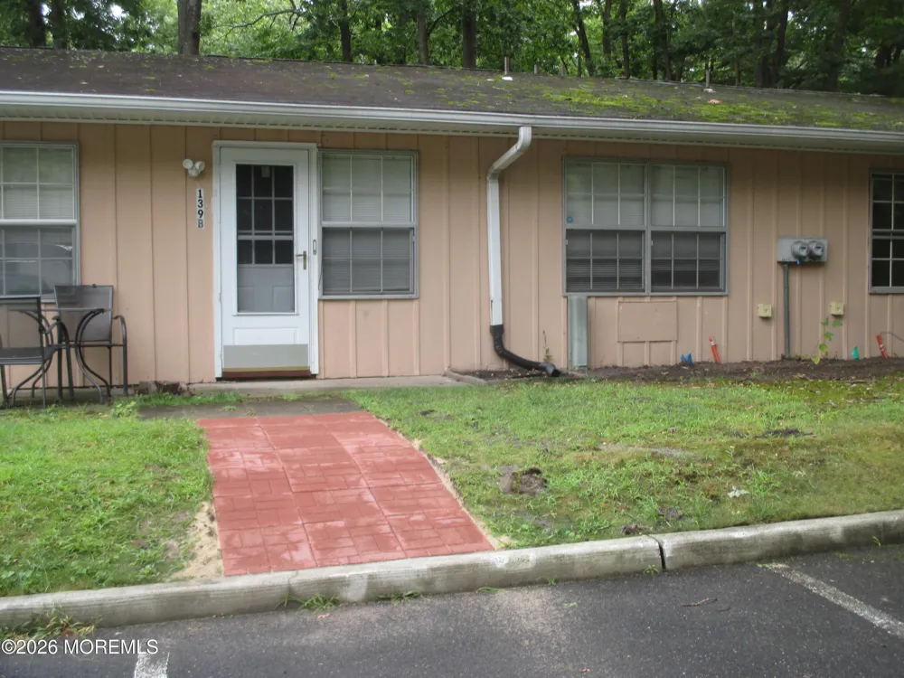 139 Farrington Court #B Lakewood, NJ 08701