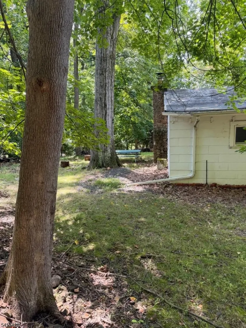 366 Warrenville Rd Green Brook, NJ 08812