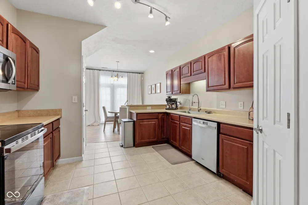 2248 Brightwell Place Indianapolis, IN 46260