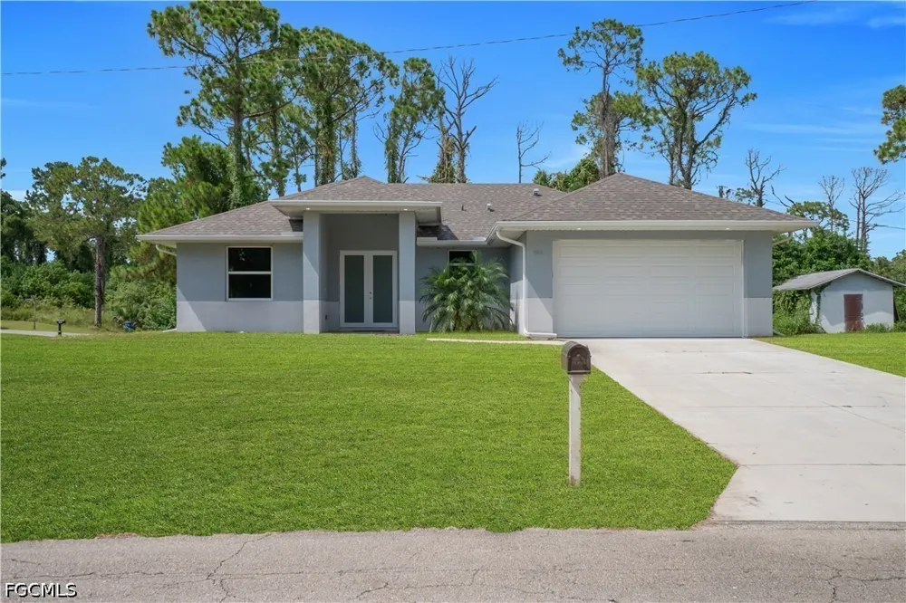 E 7th Street Lehigh Acres, FL 33936