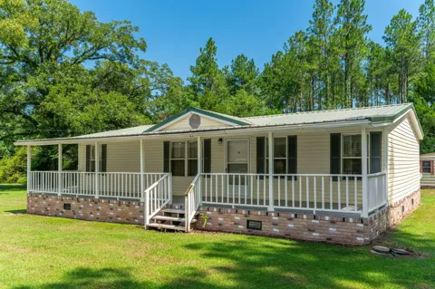 6423 Old River Road