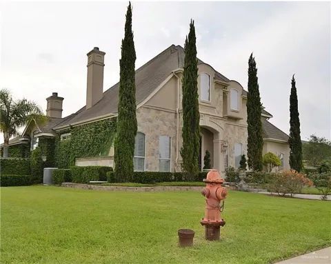 2105 Alexandra Drive