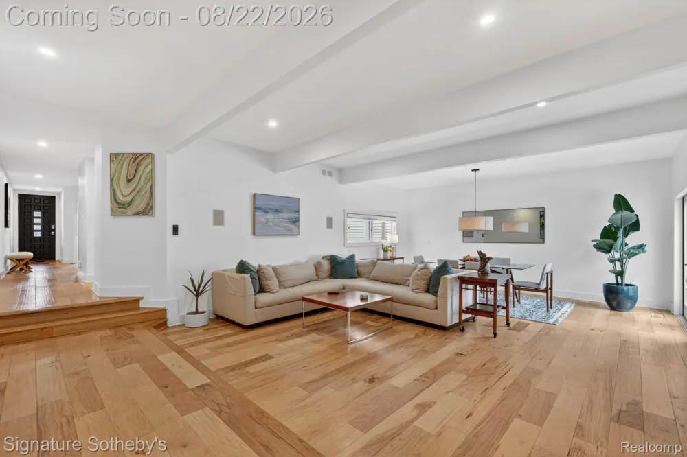372 W Brown Street Birmingham City, MI 48009