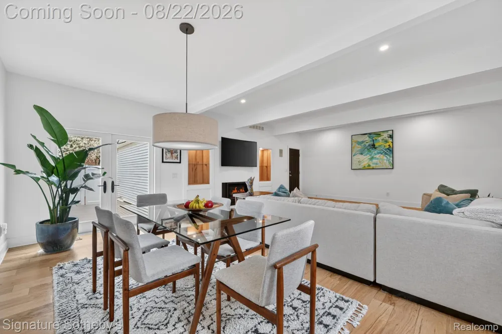 372 W Brown Street Birmingham City, MI 48009