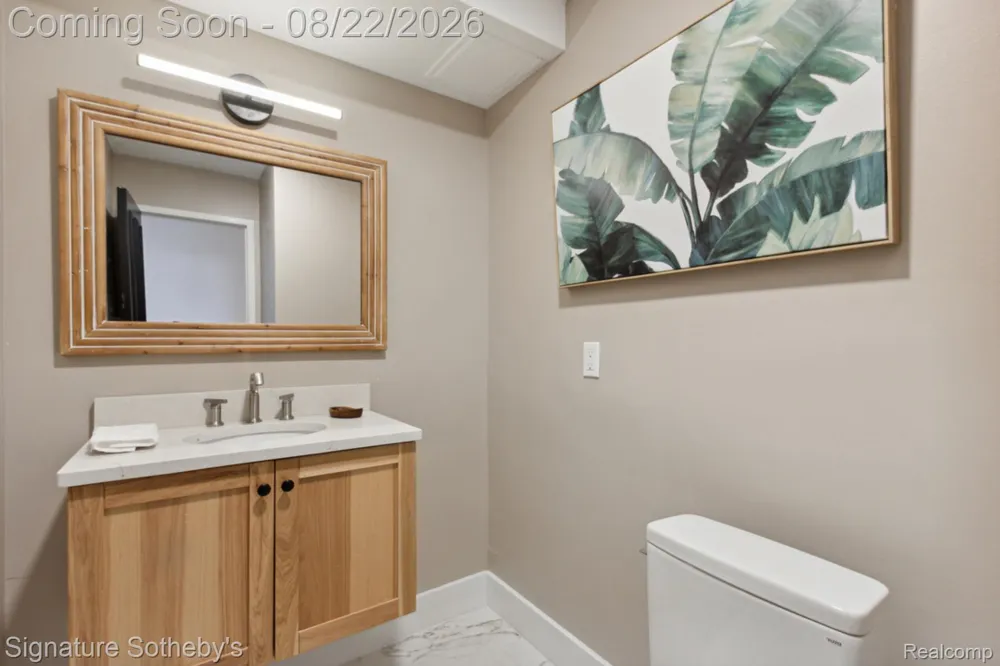 372 W Brown Street Birmingham City, MI 48009