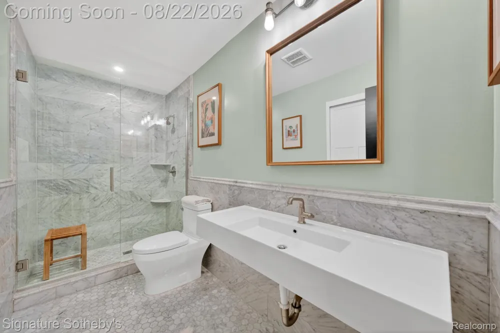 372 W Brown Street Birmingham City, MI 48009