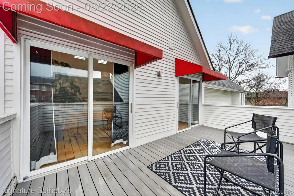 372 W Brown Street Birmingham City, MI 48009